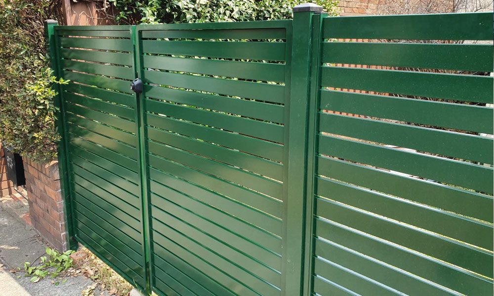 Aluminium Slat Fencing & Double Gates